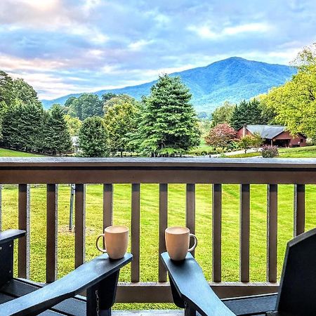 Ole Smoky Bnb - Game Room, Hot Tub, Mtn Views! Пиджен-Фордж Экстерьер фото