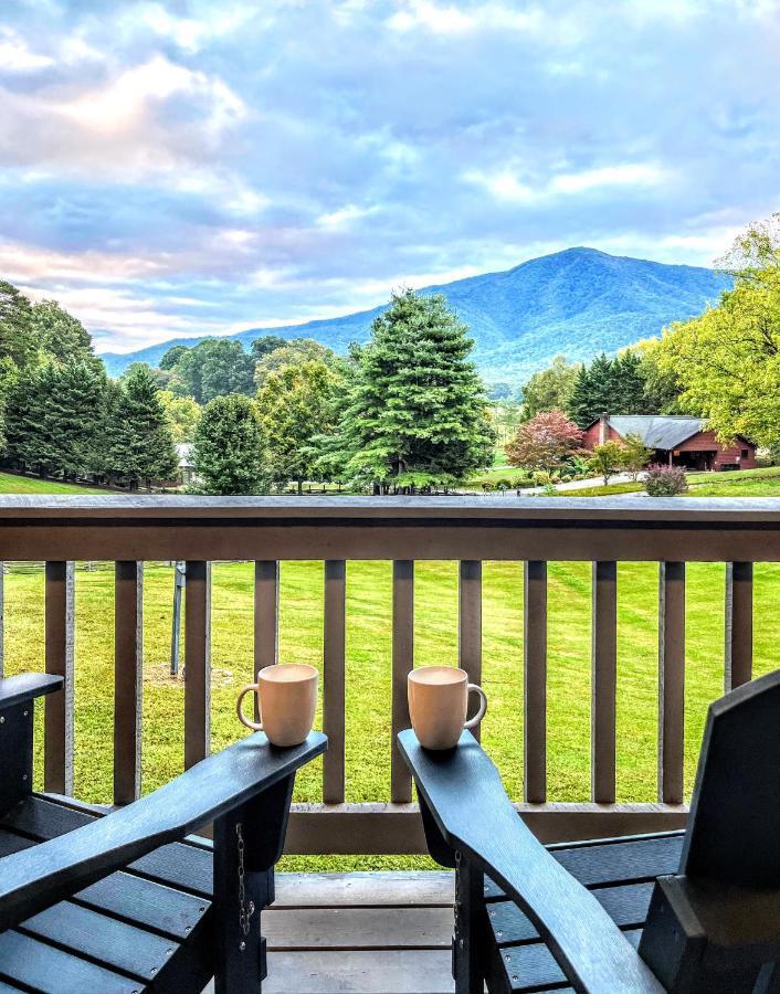 Ole Smoky Bnb - Game Room, Hot Tub, Mtn Views! Пиджен-Фордж Экстерьер фото