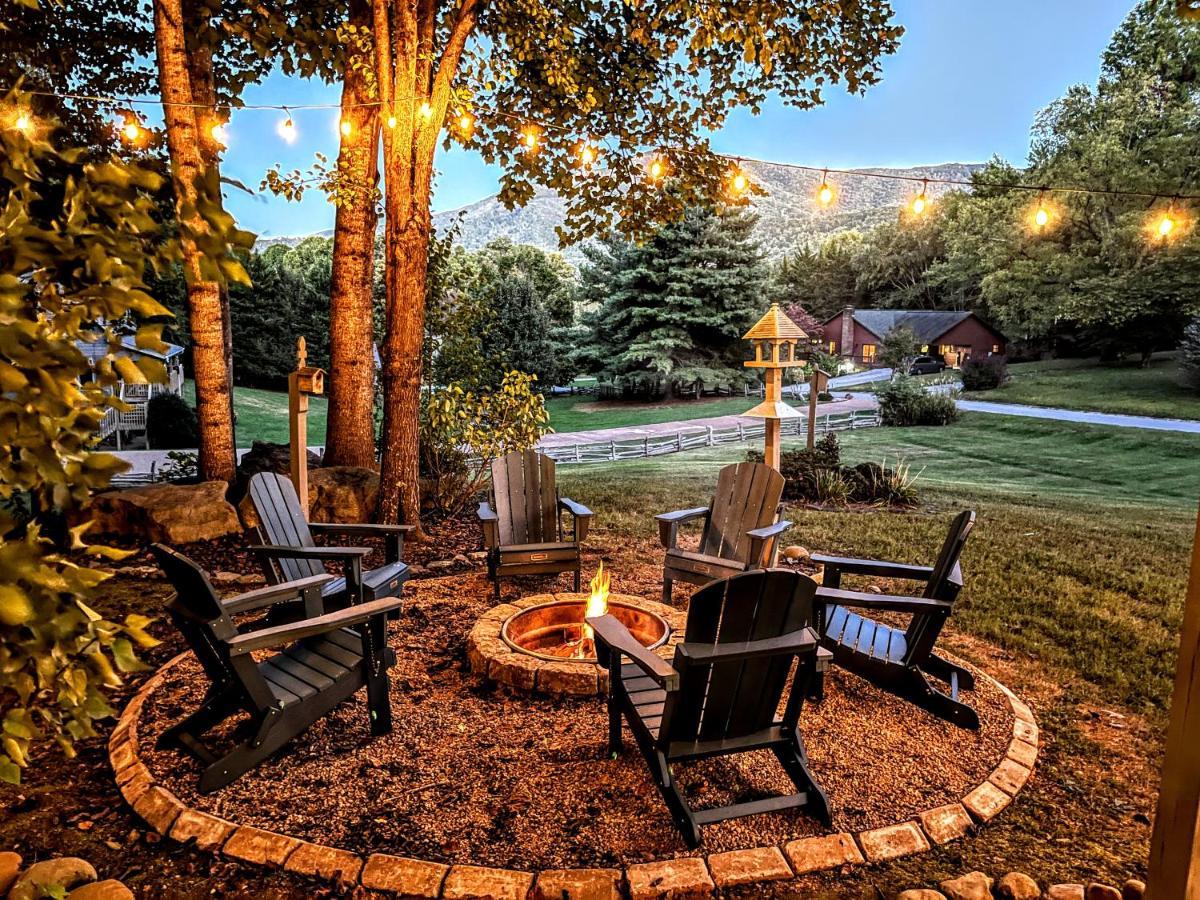 Ole Smoky Bnb - Game Room, Hot Tub, Mtn Views! Пиджен-Фордж Экстерьер фото