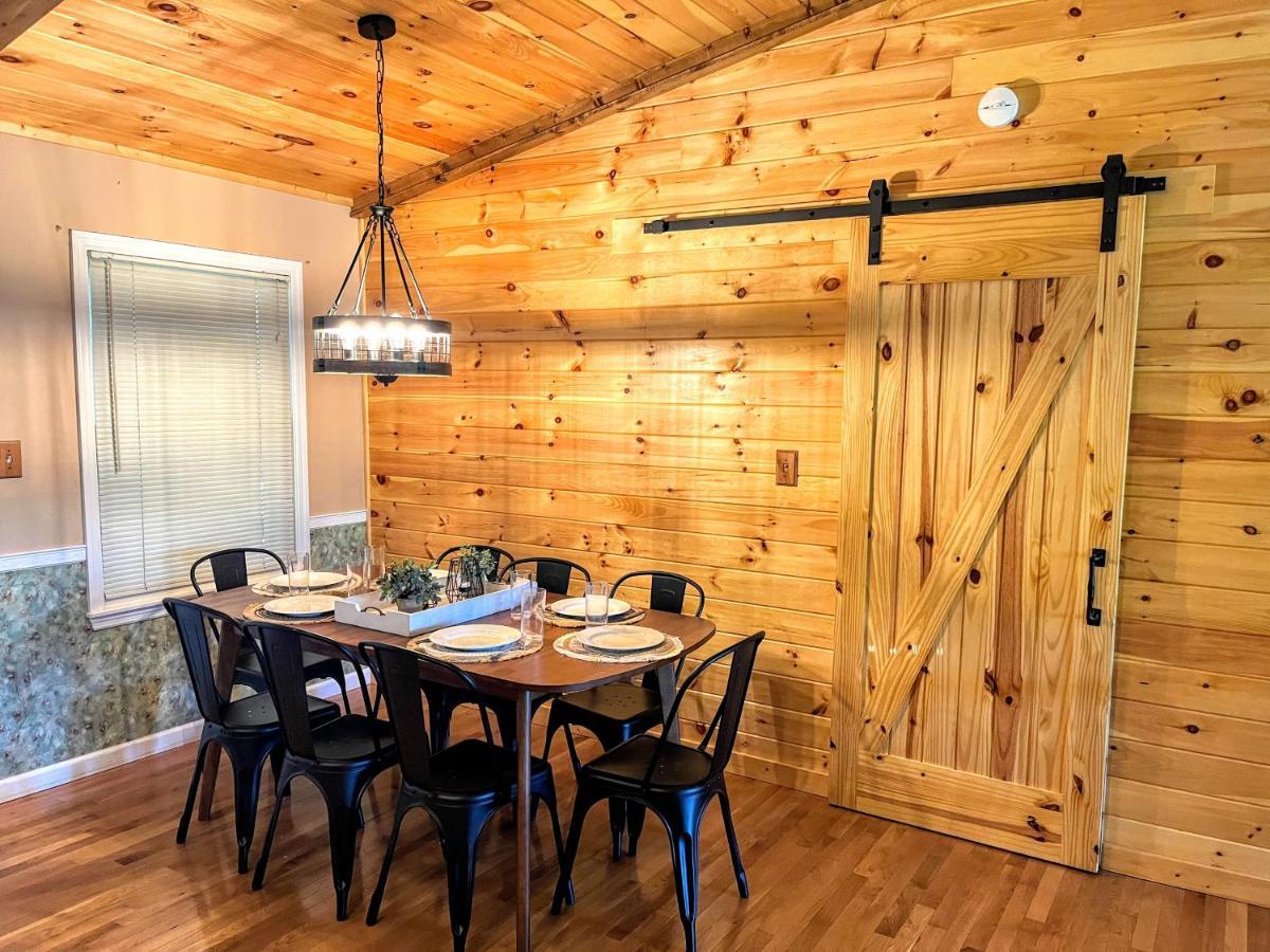 Ole Smoky Bnb - Game Room, Hot Tub, Mtn Views! Пиджен-Фордж Экстерьер фото