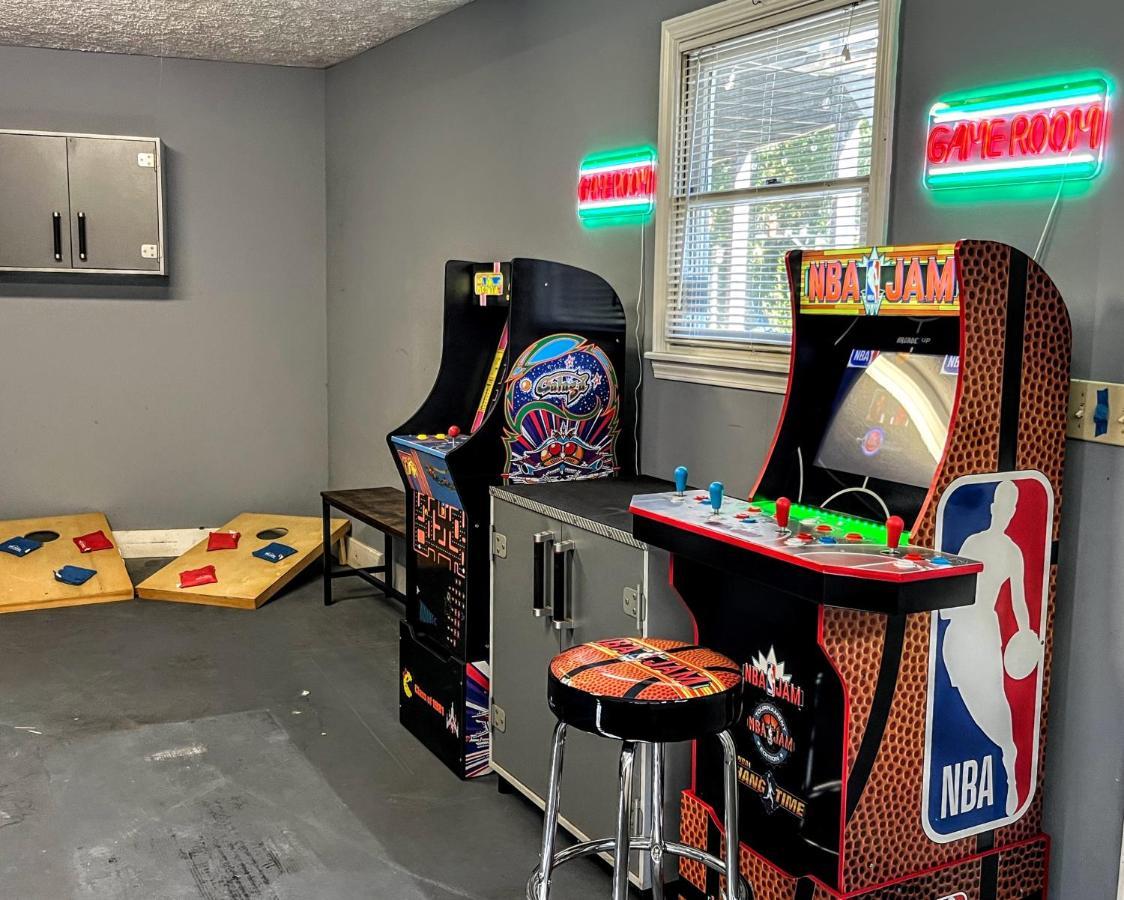 Ole Smoky Bnb - Game Room, Hot Tub, Mtn Views! Пиджен-Фордж Экстерьер фото
